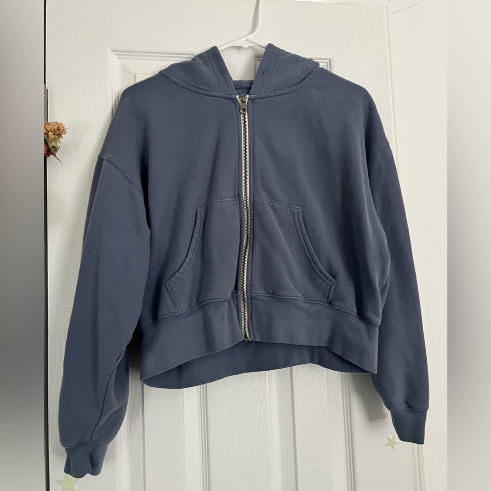 Cropped Zip Up